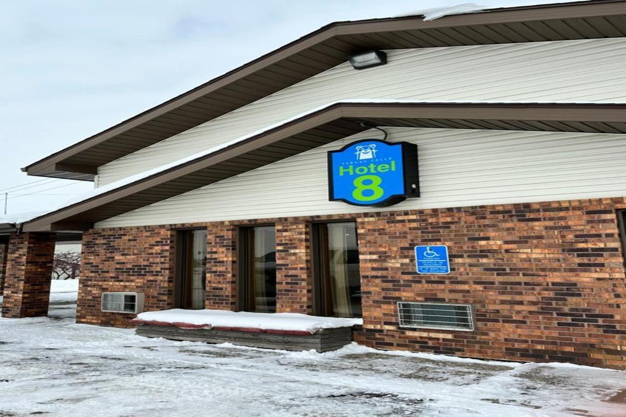 Super 8 By Wyndham Fergus Falls Exterior foto